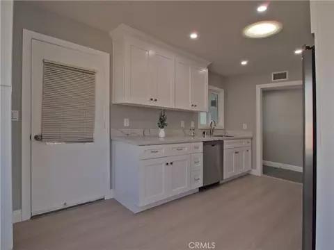 Kitchen - 313 Stardust, Placentia, CA 92870 photo 4 of 4