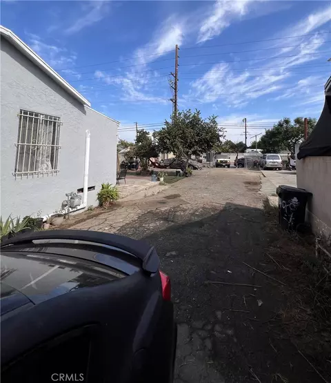 Exterior - 1474 W Compton, Compton, CA 90220 photo 5 of 6