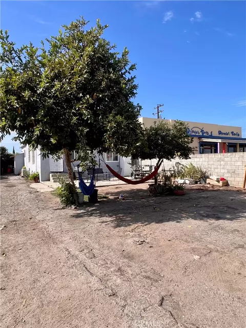 Exterior - 1474 W Compton, Compton, CA 90220 photo 6 of 6
