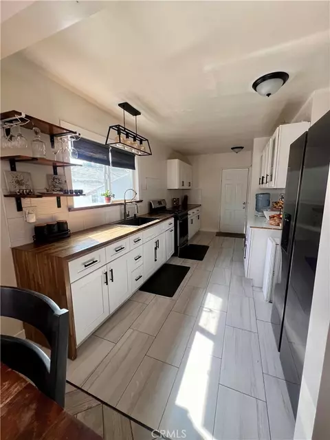 Kitchen - 1474 W Compton, Compton, CA 90220 photo 1 of 1
