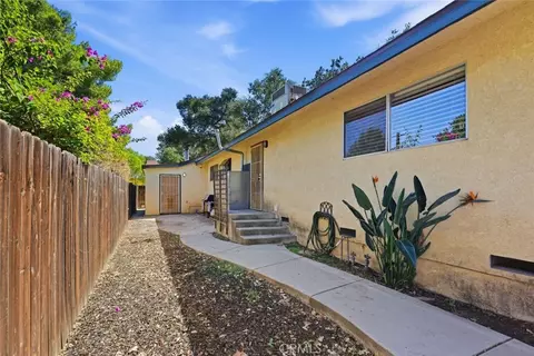 Exterior - 826 Katherine Rd, Simi Valley, CA 93063 photo 5 of 7
