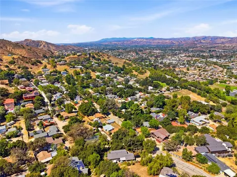 View/Area - 826 Katherine Rd, Simi Valley, CA 93063 photo 1 of 2