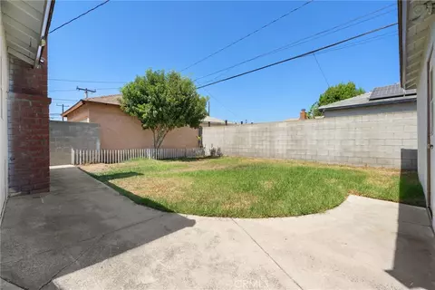 Exterior - 1513 W 138th, Compton, CA 90222 photo 3 of 5