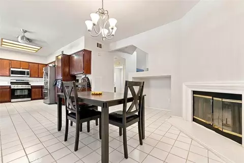 Dining - 36933 Cadmia Ct, Palmdale, CA 93552 photo 4 of 4
