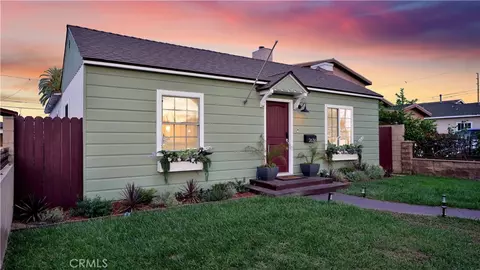 Exterior - 2636 Easy Ave, Long Beach, CA 90810 photo 8 of 16