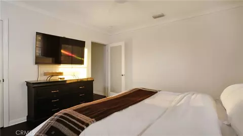 Bedroom - 2636 Easy Ave, Long Beach, CA 90810 photo 2 of 6
