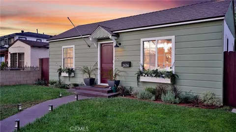 Exterior - 2636 Easy Ave, Long Beach, CA 90810 photo 7 of 16