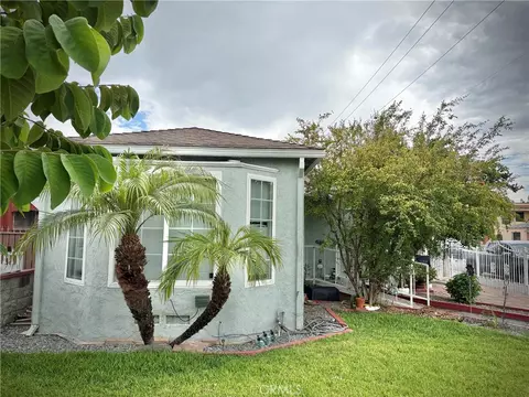 Exterior - 3929 E 56th St, Maywood, CA 90270 photo 5 of 21