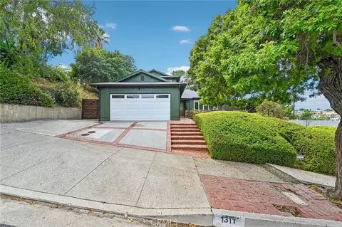 1311 N Meyler, San Pedro, CA 90731