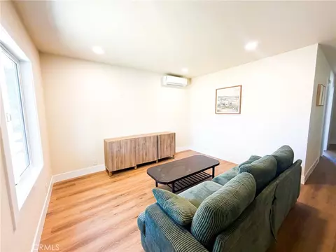 401 S Gilbert, Fullerton, CA 92833 photo 2