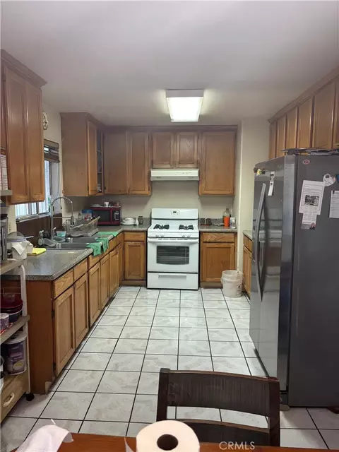 1609 E 4th St, Los Angeles, CA 90033 photo 2