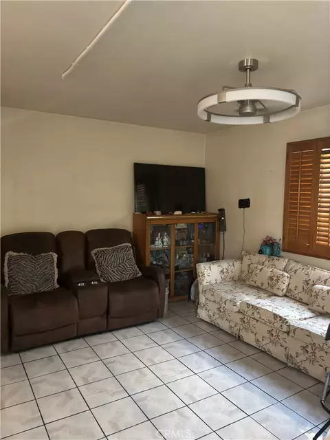 1609 E 4th St, Los Angeles, CA 90033 photo 3
