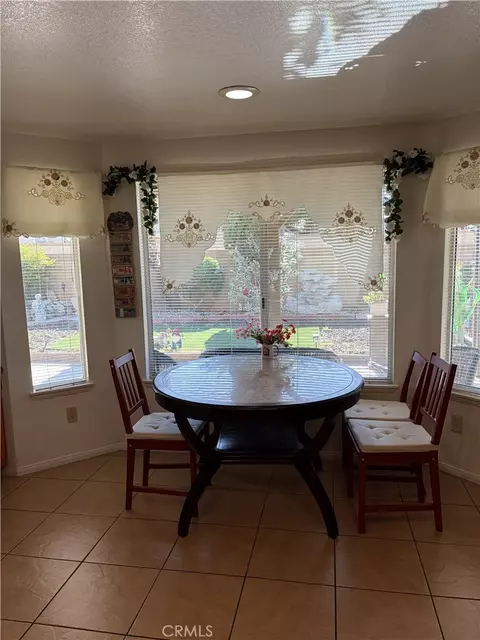 Dining - 43502 11th E, Lancaster, CA 93535 photo 2 of 3