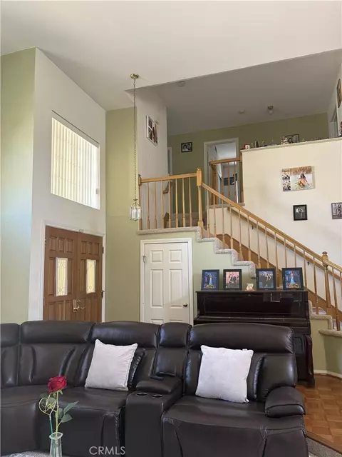 Entry Way - 43502 11th E, Lancaster, CA 93535 photo 1 of 4