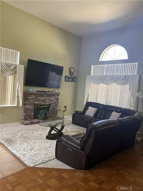 Living - 43502 11th E, Lancaster, CA 93535 photo 1 of 7