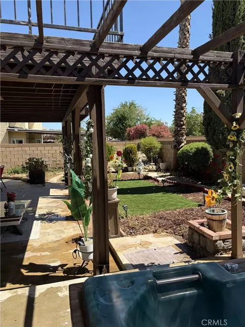 Exterior - 43502 11th E, Lancaster, CA 93535 photo 9 of 9
