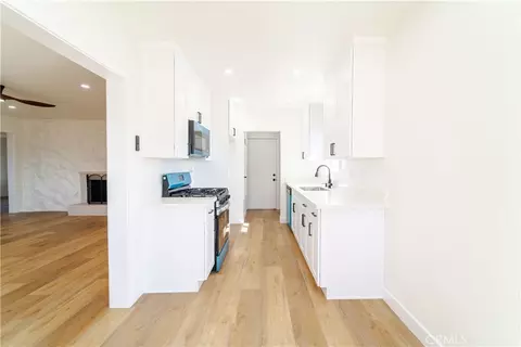 Entry Way - 20368 Bailly, Perris, CA 92570 photo 1 of 4