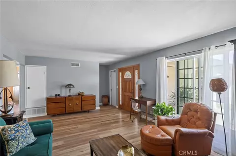 Entry Way - 24509 Ravenna, Carson, CA 90745 photo 1 of 1