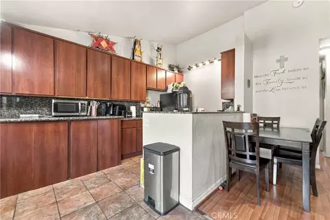Kitchen - 7221 Petrol St #22, Paramount, CA 90723 photo 4 of 6