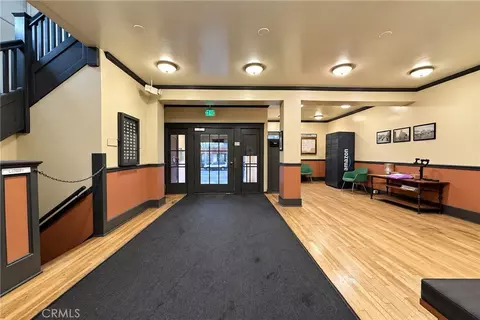 Entry Way - 800 Pacific Ave #407, Long Beach, CA 90813 photo 2 of 2