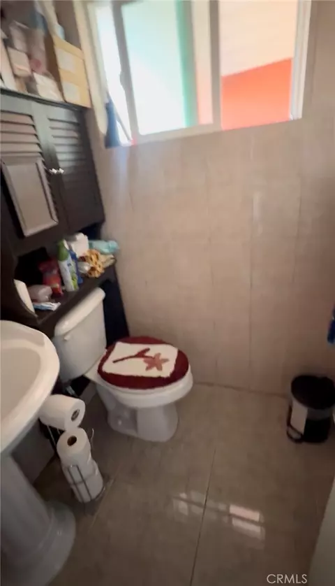 1718 W 166th St, Compton, CA 90220 photo 4