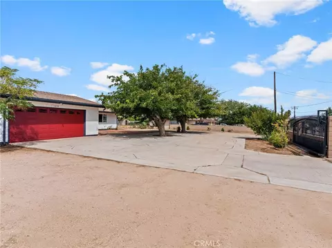 Exterior - 14804 Orange, Hesperia, CA 92345 photo 3 of 14
