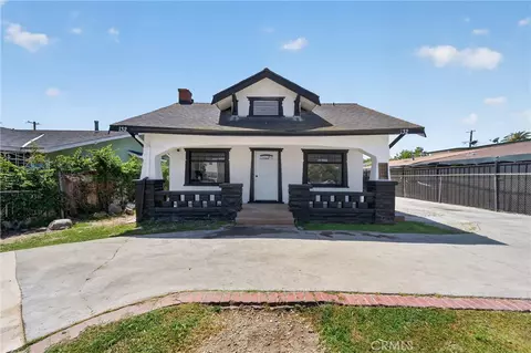 132 W 74th St, Los Angeles, CA 90003