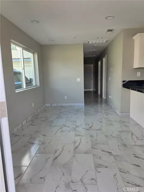 Entry Way - 419 W Devonshire Ave, Hemet, CA 92543 photo 1 of 2