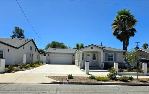 419 W Devonshire Ave, Hemet, CA 92543