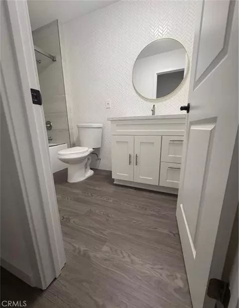Bath - 435 S 1st, Barstow, CA 92311 photo 1 of 1