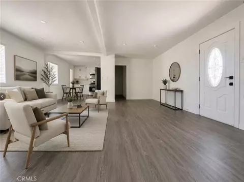 Living - 435 S 1st, Barstow, CA 92311 photo 1 of 2