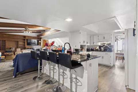 Kitchen - 8767 Malpaso Rd, Phelan, CA 92371 photo 2 of 2