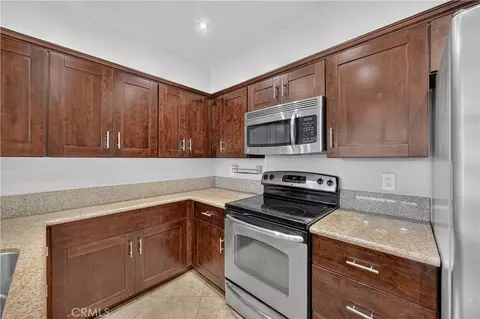 Kitchen - 343 Prairie Ct, Brea, CA 92821 photo 2 of 5