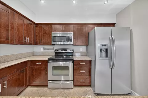 Kitchen - 343 Prairie Ct, Brea, CA 92821 photo 4 of 5