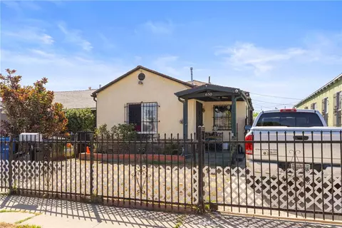 650 W 107th St, Los Angeles, CA 90044