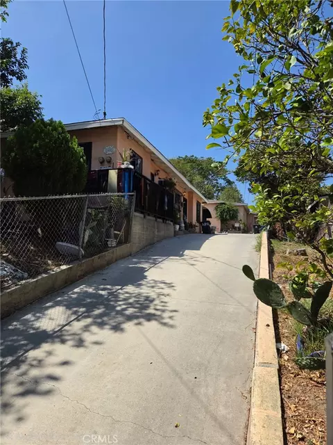 1651 Tremont, Los Angeles, CA 90033