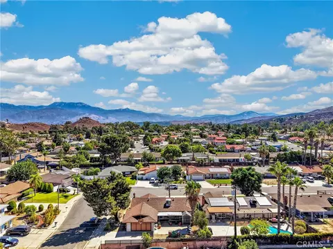 View/Area - 27307 Cloudrest, Hemet, CA 92544 photo 2 of 2