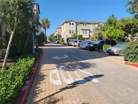 14118 W W Pne, Van Nuys, CA 91405 photo 3
