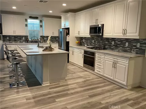 Kitchen - 34488 Lapis Ct, Murrieta, CA 92563 photo 2 of 3