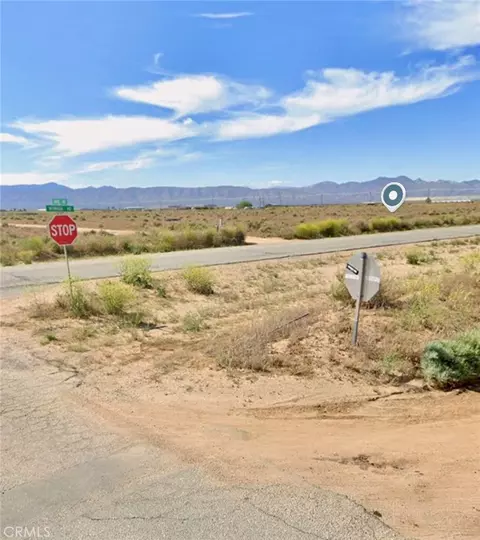 2880 Neuralia Rd, California City, CA 93505
