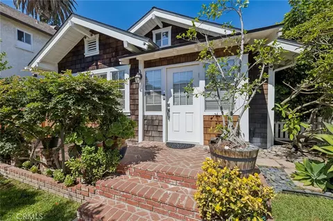 Exterior - 107 Bennett, Long Beach, CA 90803 photo 3 of 5