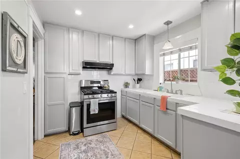 Kitchen - 107 Bennett, Long Beach, CA 90803 photo 1 of 7