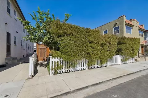 Exterior - 107 Bennett, Long Beach, CA 90803 photo 5 of 5