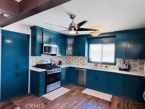 Kitchen - 191 E Fromer, Rialto, CA 92376 photo 1 of 2