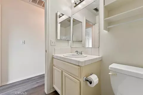 Bath - 8317 Alameda St, Downey, CA 90242 photo 6 of 6
