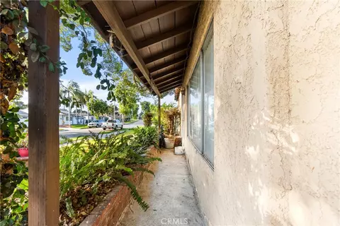Exterior - 13944 Brightwell Ave, Paramount, CA 90723 photo 3 of 10