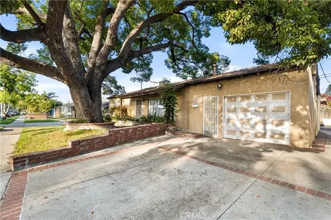 Exterior - 13944 Brightwell Ave, Paramount, CA 90723 photo 2 of 10