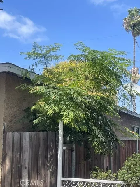 45 E 69th, Long Beach, CA 90805 photo 3