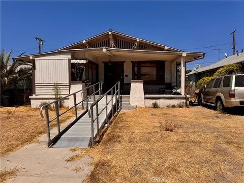 1813 W 48th St, Los Angeles, CA 90062