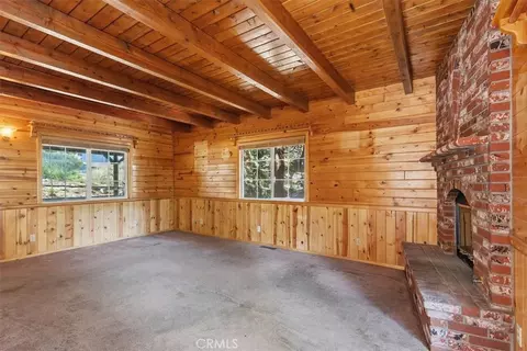Living - 107 Pine Rdg, Crestline, CA 92325 photo 2 of 3